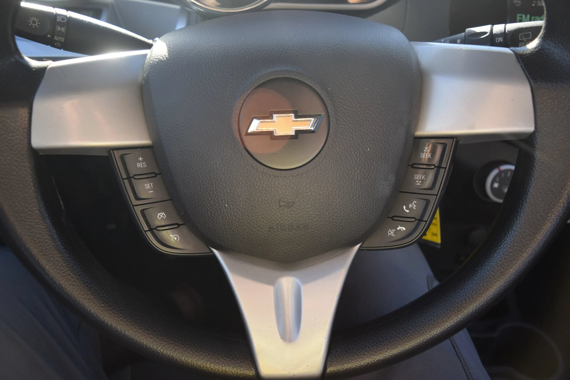 Used 2014 Chevrolet Spark LT FWD image 12