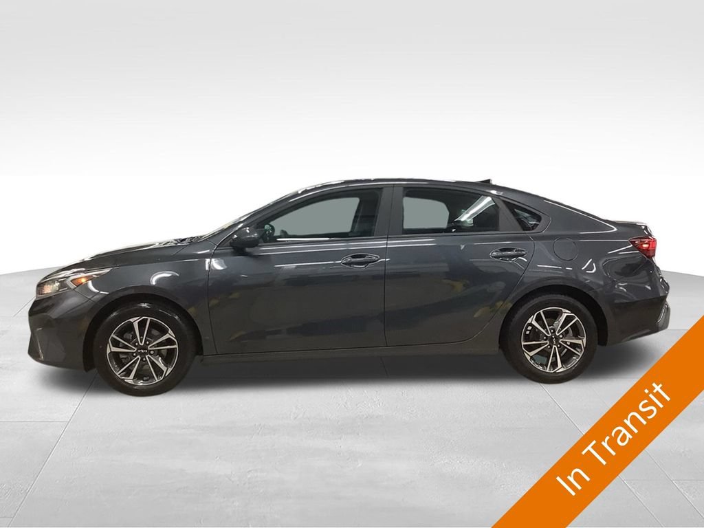 Certified 2023 Kia Forte LXS FWD image 3