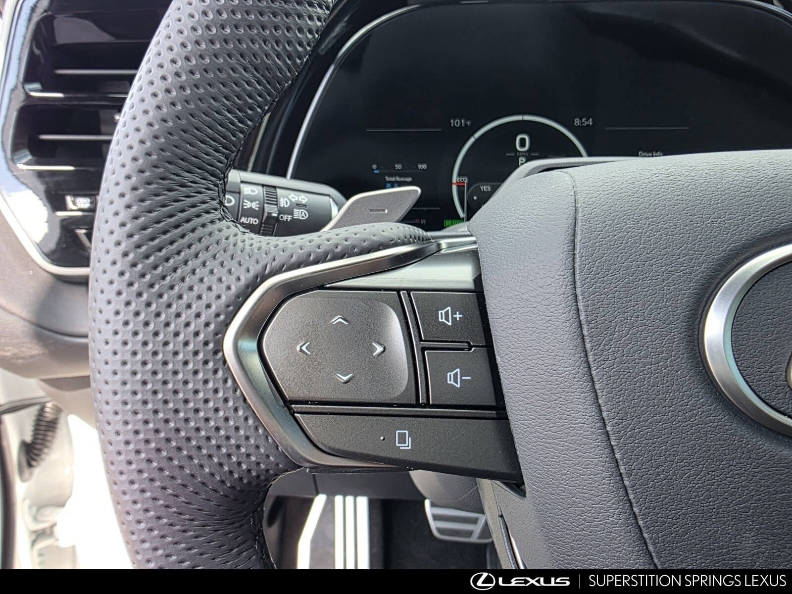 New 2026 Lexus TX 500h AWD image 23