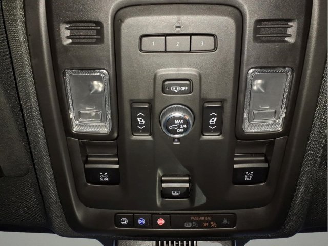 Used 2023 Chevrolet Suburban High Country w/ Premium Package AWD/4WD image 25