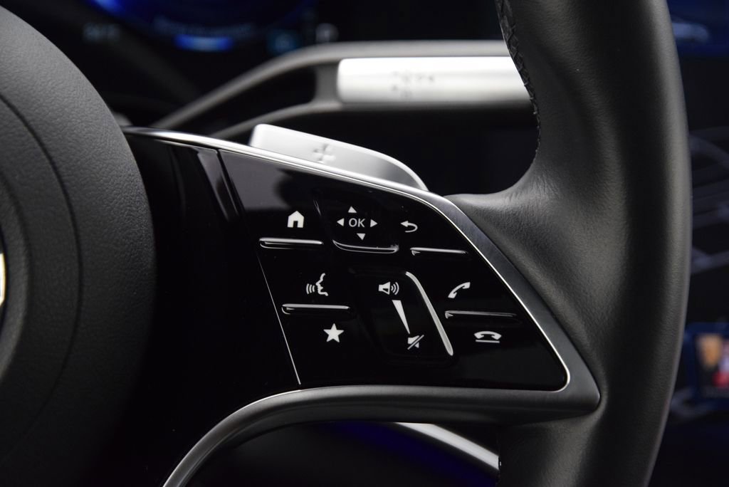 Certified 2023 Mercedes-Benz EQS 580 4MATIC Sedan image 25