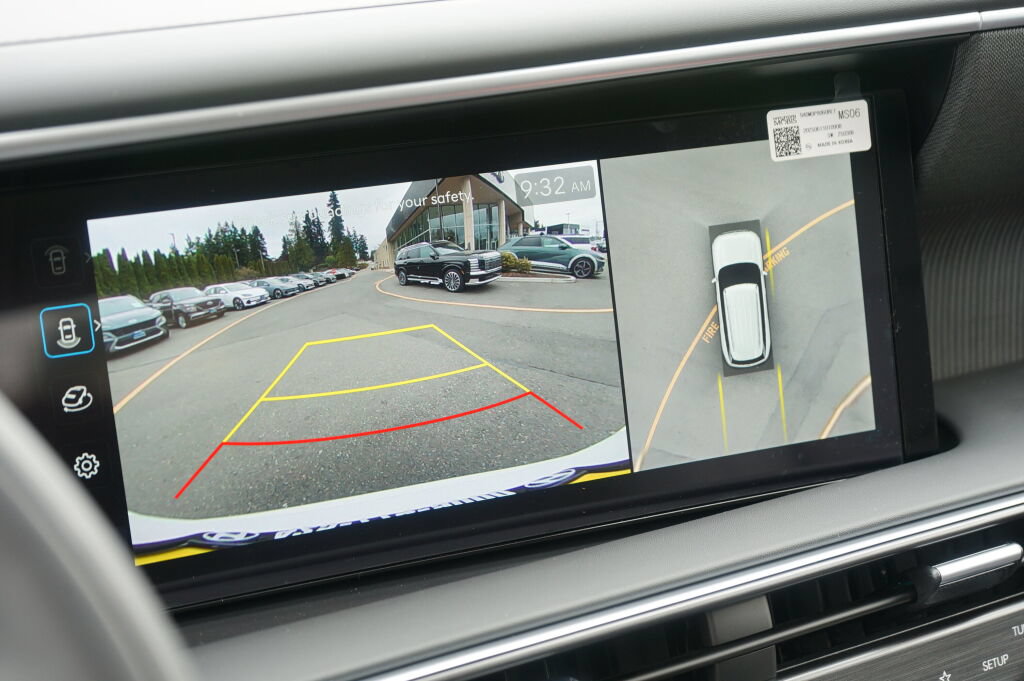 Used 2026 Hyundai Palisade Calligraphy image 12