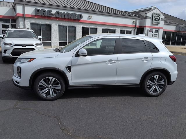 Used 2025 Mitsubishi Outlander Sport AWD image 4