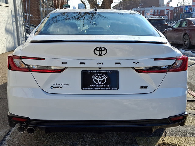 Used 2026 Toyota Camry XLE w/ Convenience Package image 5