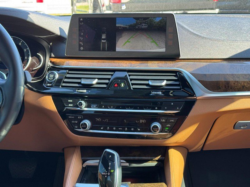 Used 2018 BMW 530i xDrive AWD/4WD image 13