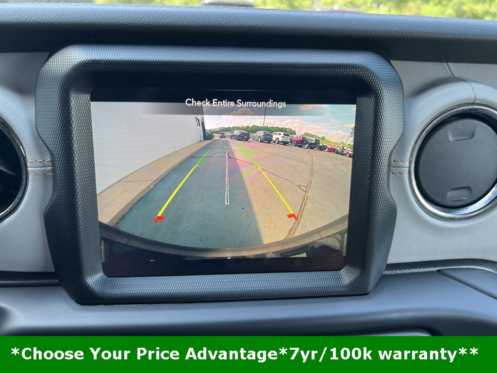 Used 2021 Jeep Wrangler Unlimited Sahara image 87