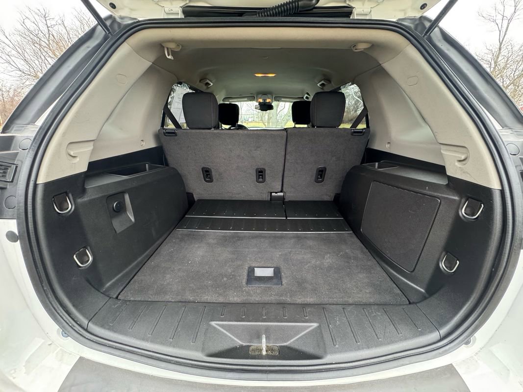 Used 2017 GMC Terrain SLE w/ LPO, Protection Package image 24