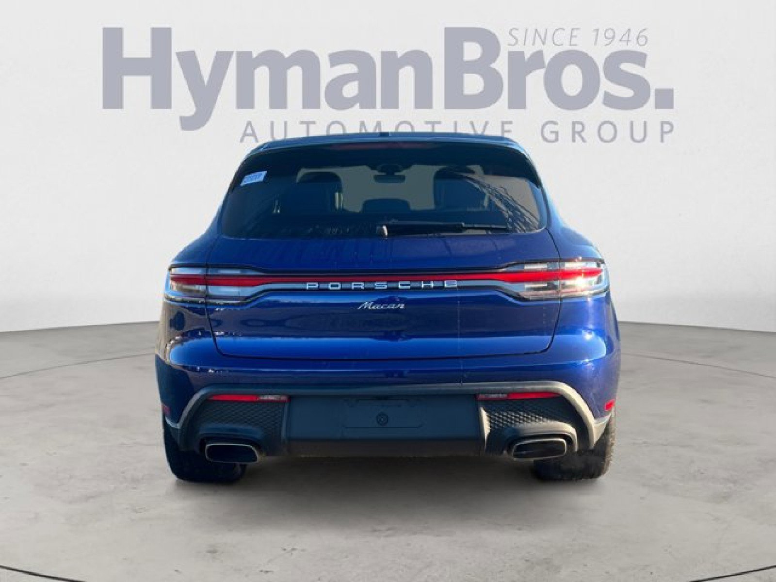 Used 2023 Porsche Macan image 4