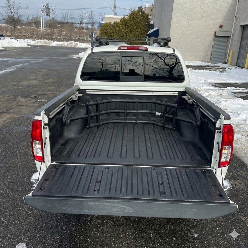 Used 2019 Nissan Frontier SV w/ Value Truck Package image 15
