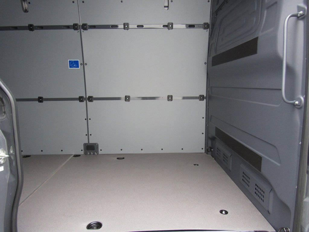 New 2025 Mercedes-Benz Sprinter 2500 image 21