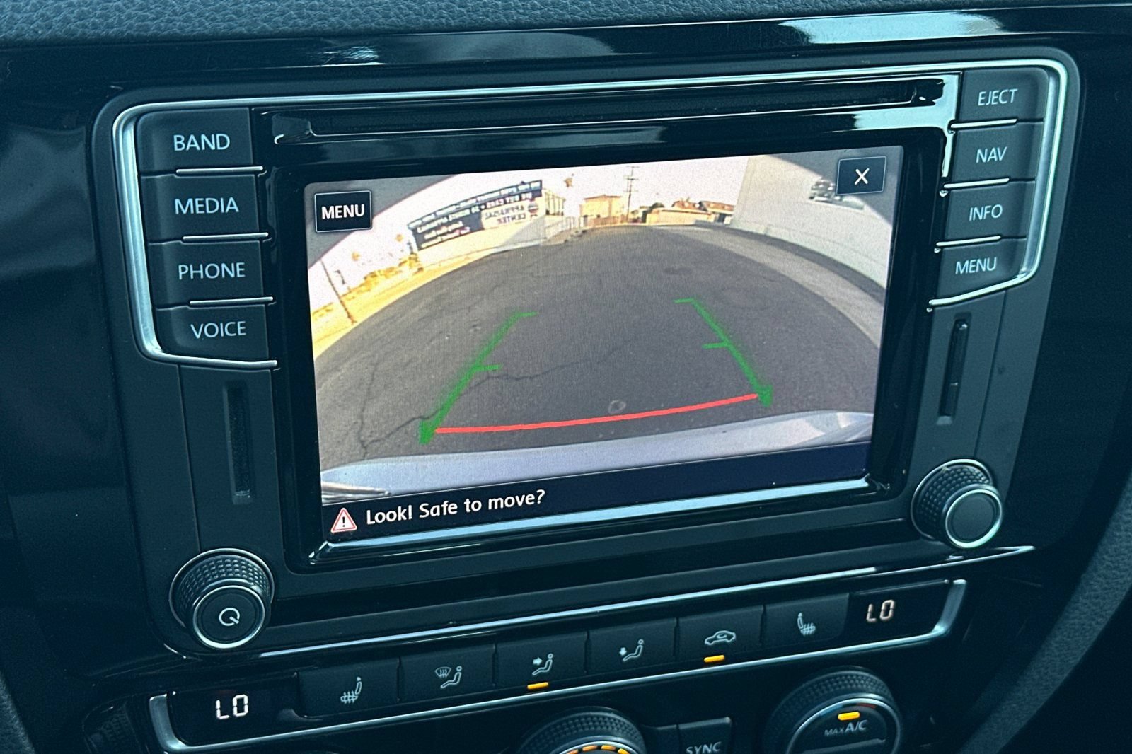 Used 2017 Volkswagen Jetta GLI FWD image 17