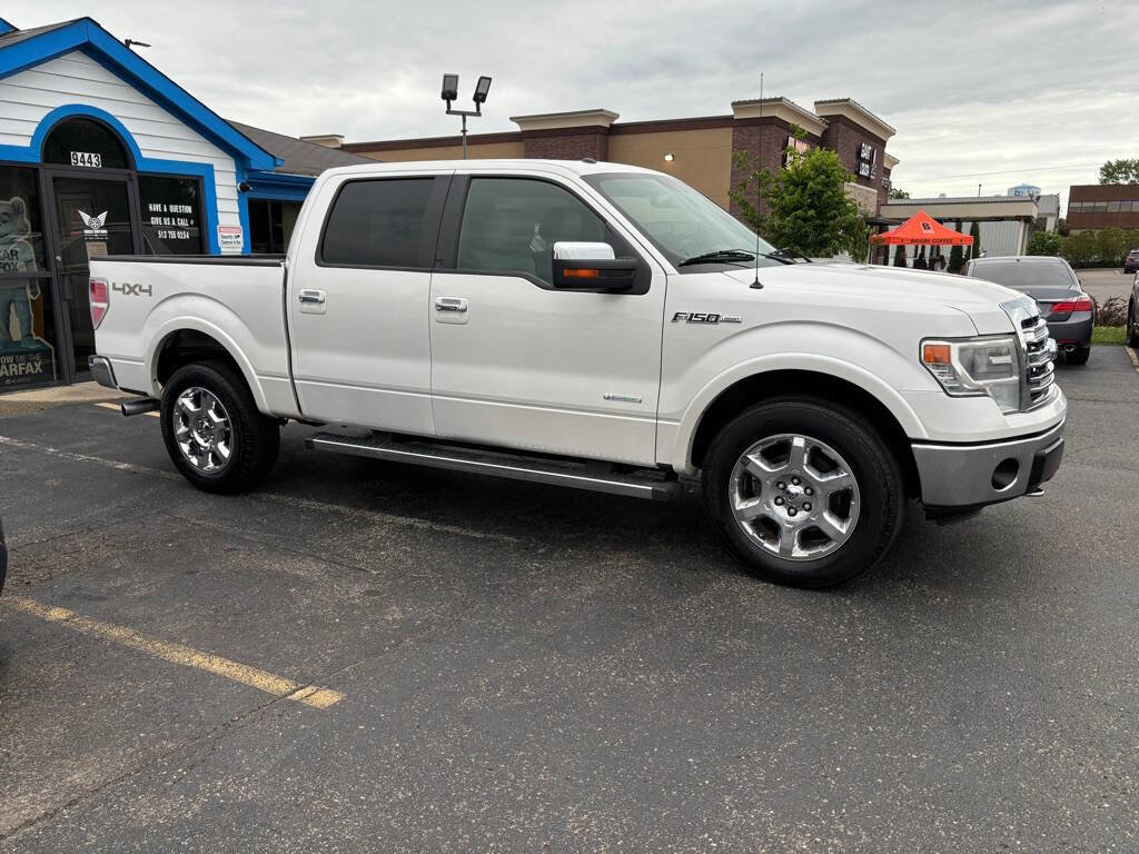 Used 2014 Ford F150 Lariat w/ Equipment Group 502A Luxury AWD/4WD image 3