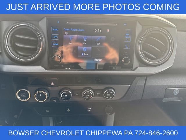 Used 2016 Toyota Tacoma TRD Off-Road w/ Towing Package image 11