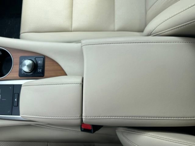 Used 2022 Lexus RX 350 AWD w/ Premium Package image 18