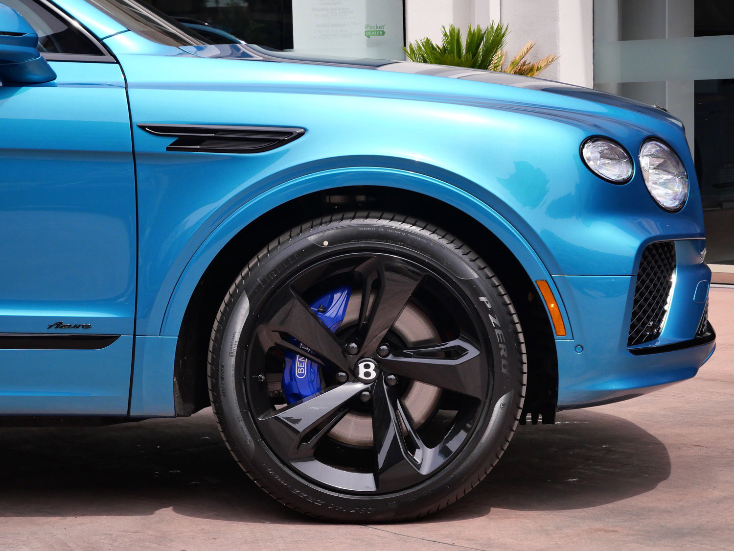 New 2026 Bentley Bentayga Extended Wheelbase AWD/4WD image 6