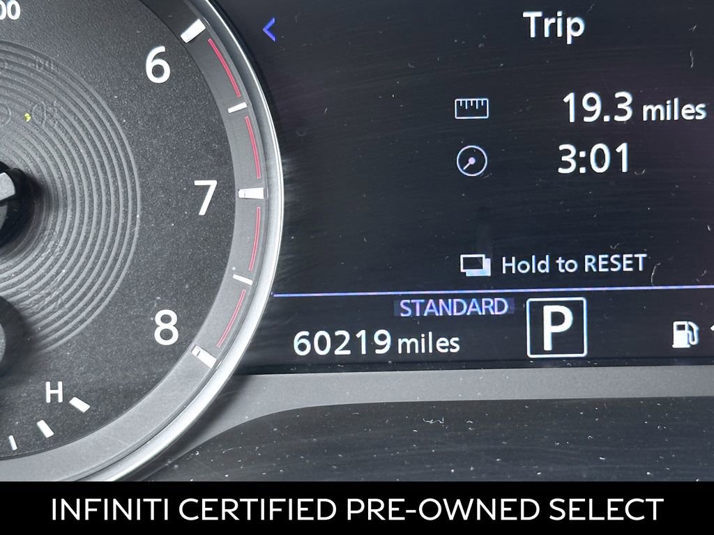 Certified 2023 INFINITI QX50 Luxe w/ Accent Package image 4