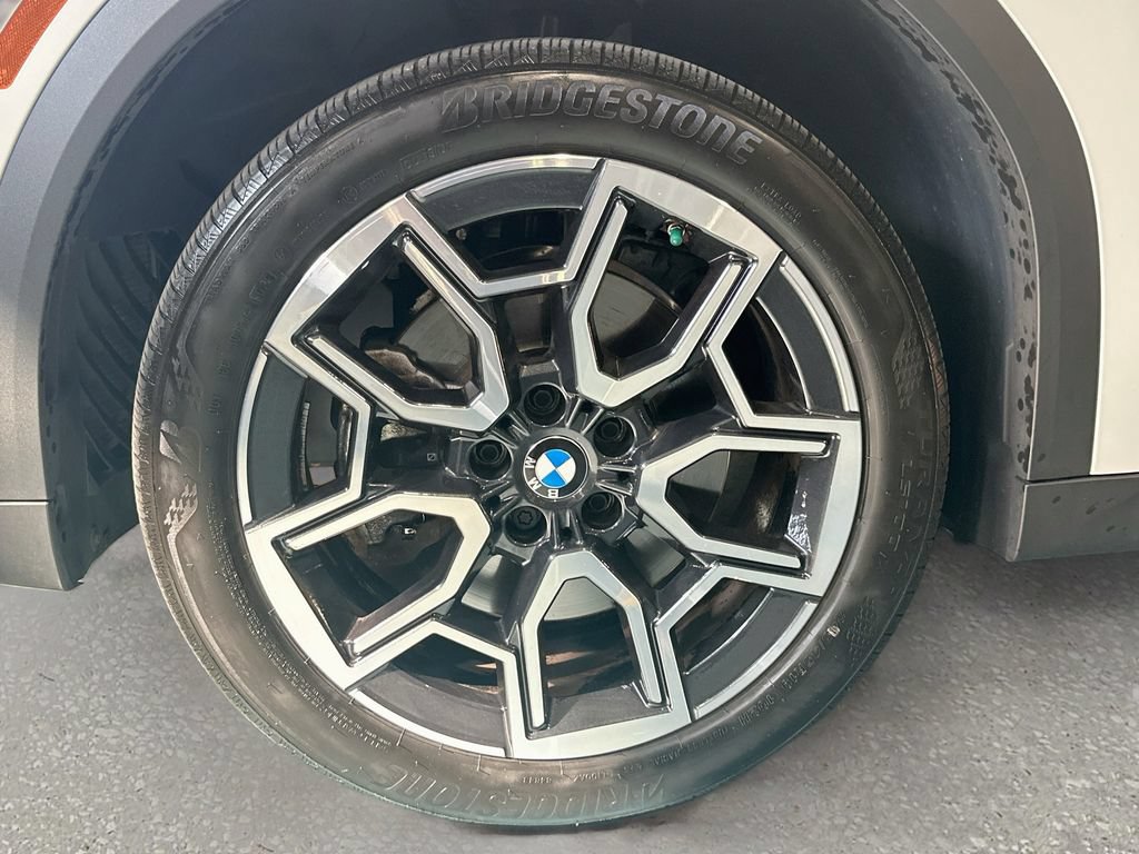 Used 2024 BMW X2 xDrive28i w/ Convenience Package AWD/4WD image 32