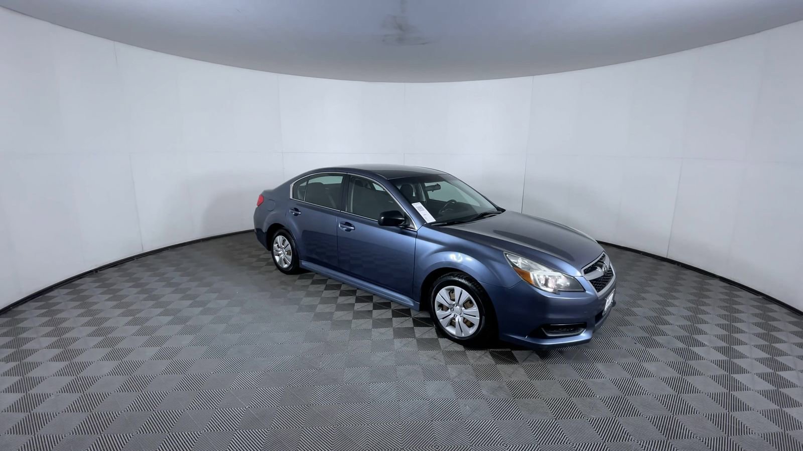 Used 2013 Subaru Legacy 2.5i AWD/4WD image 2