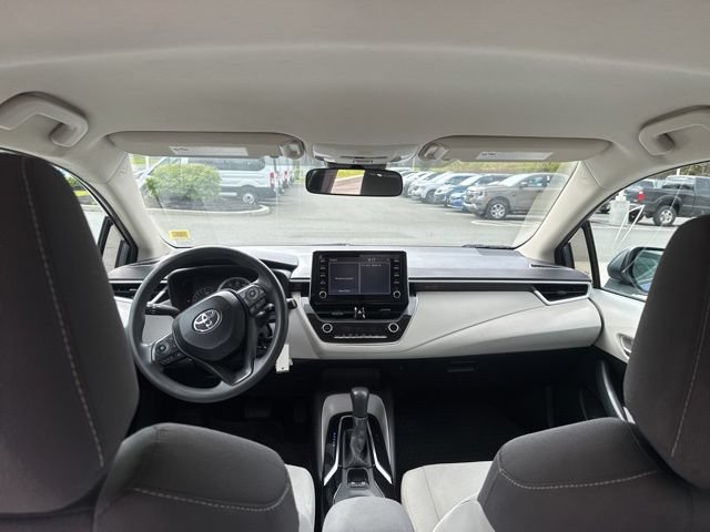 Used 2020 Toyota Corolla LE FWD image 21