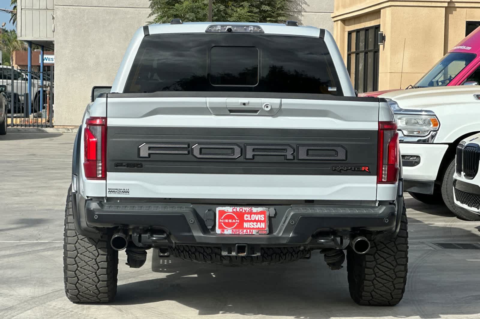 Used 2025 Ford F150 Raptor w/ Equipment Group 803A Raptor R AWD/4WD image 8