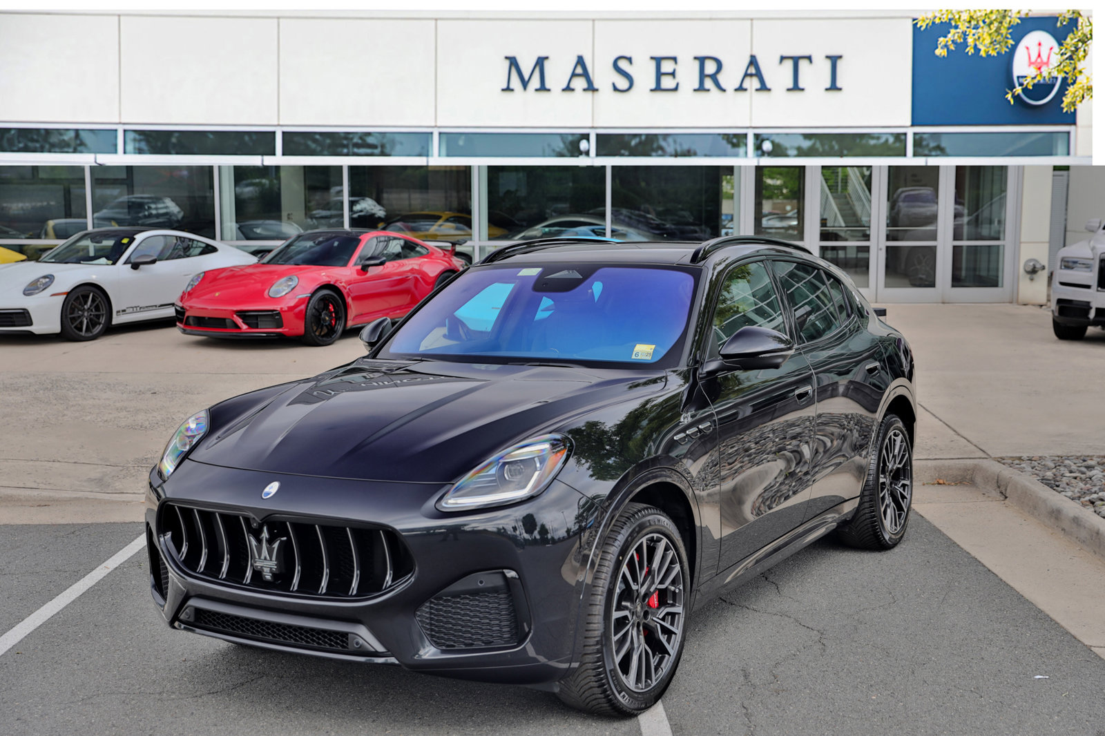 New 2024 Maserati Grecale GT image 1