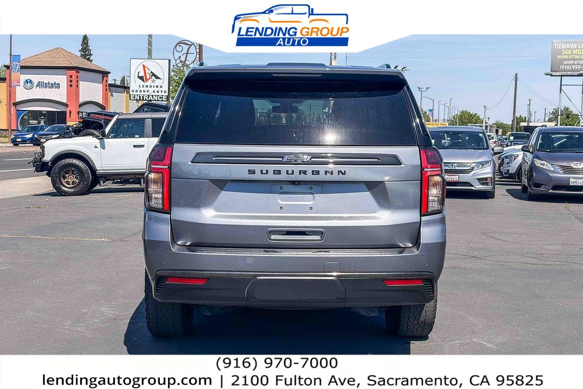 Used 2021 Chevrolet Suburban Z71 w/ Rear Media and Nav Package image 3