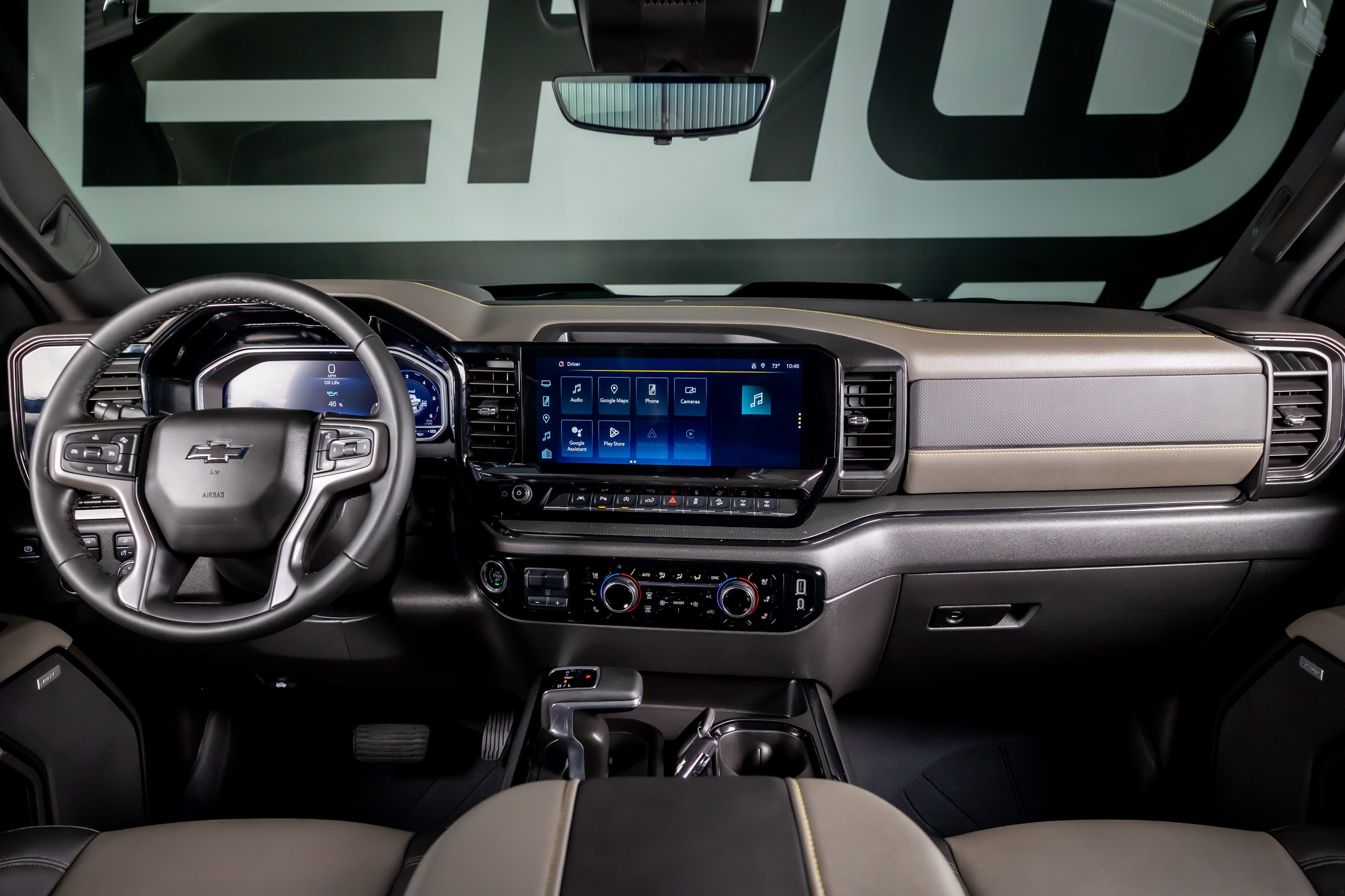 Used 2025 Chevrolet Silverado 1500 ZR2 w/ Technology Package image 2