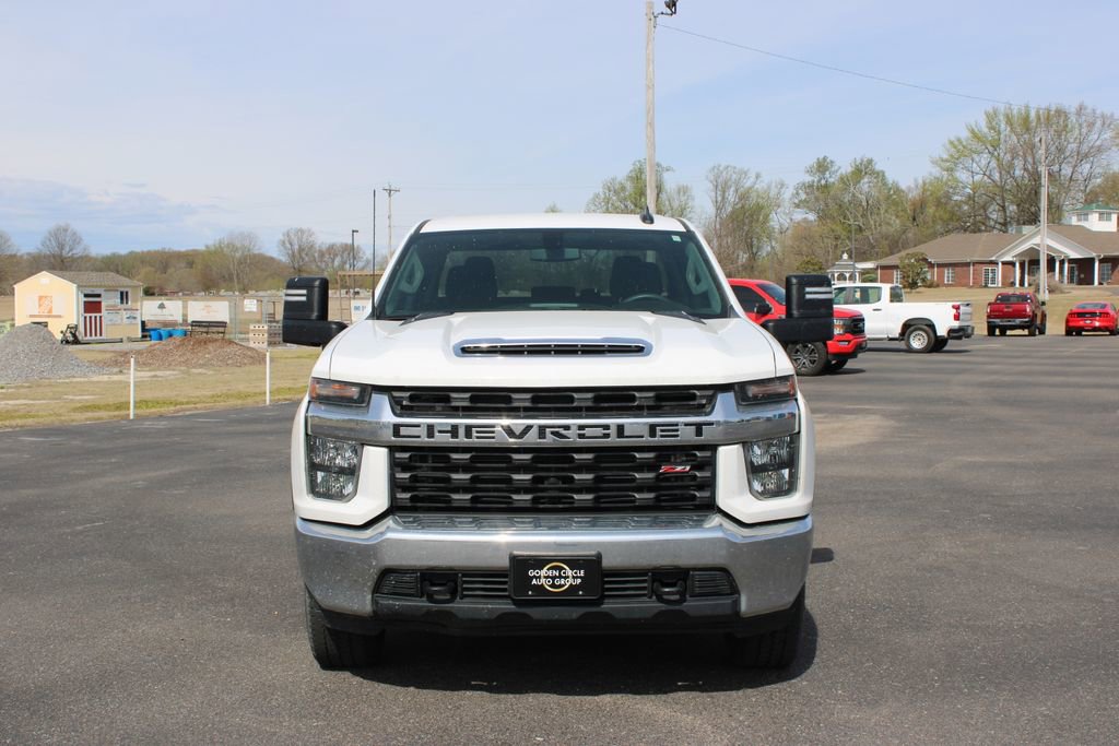 Used 2020 Chevrolet Silverado 2500 LT w/ Z71 Off-Road Package image 3