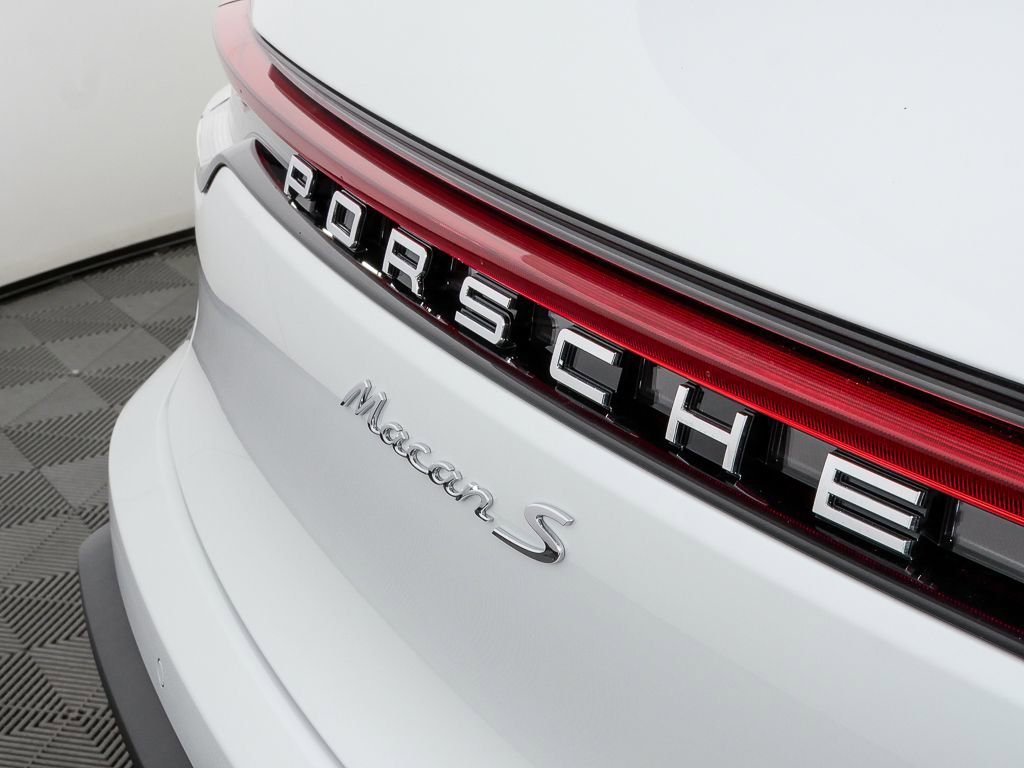 New 2026 Porsche Macan S image 37