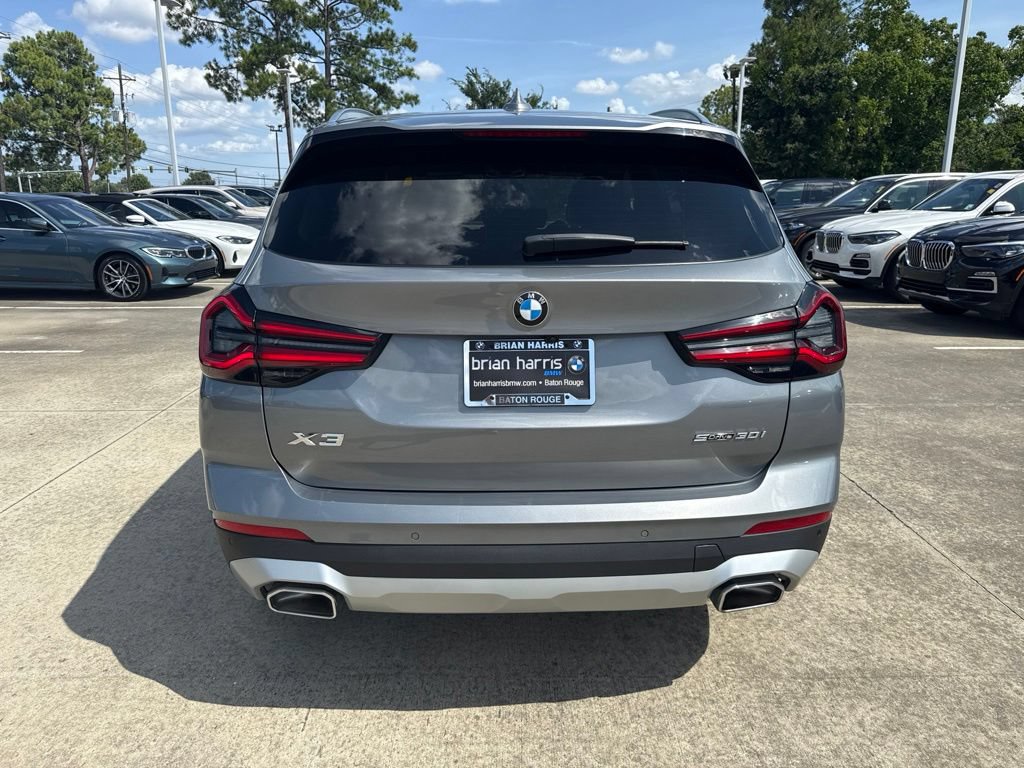 Certified 2024 BMW X3 sDrive30i w/ Premium Package RWD image 4