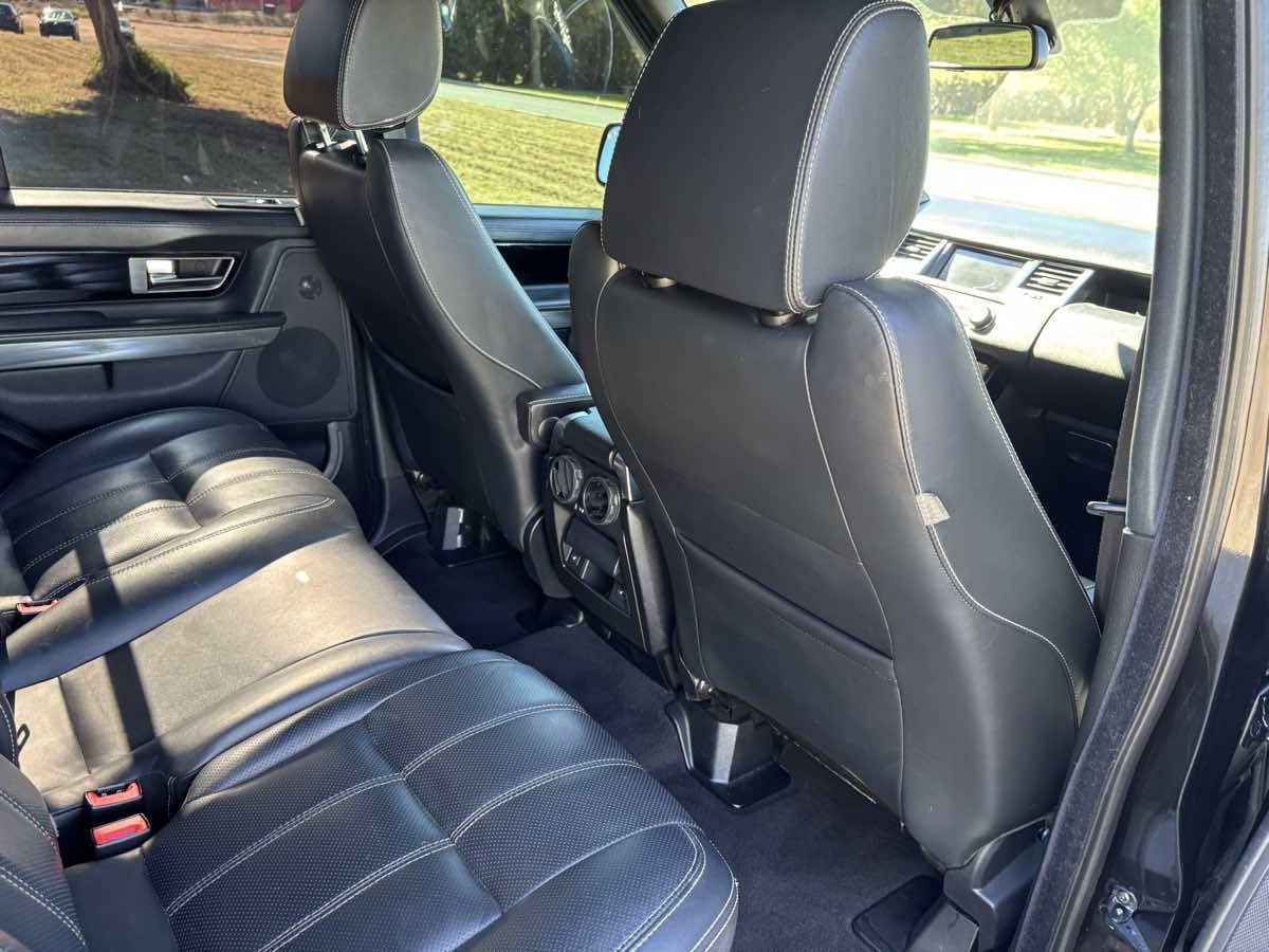 Used 2013 Land Rover Range Rover Sport HSE LUX image 24