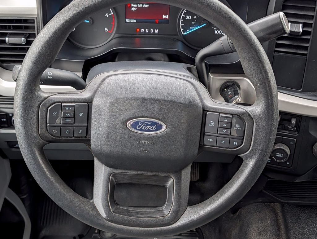 Used 2023 Ford F250 XLT w/ FX4 Off-Road Package AWD/4WD image 14