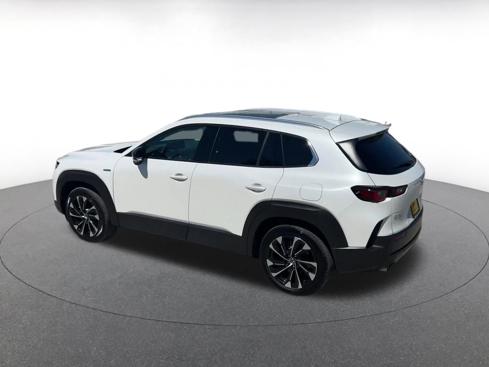 Used 2025 MAZDA CX-50 2.5 Hybrid w/ Premium Plus Pkg AWD/4WD image 9