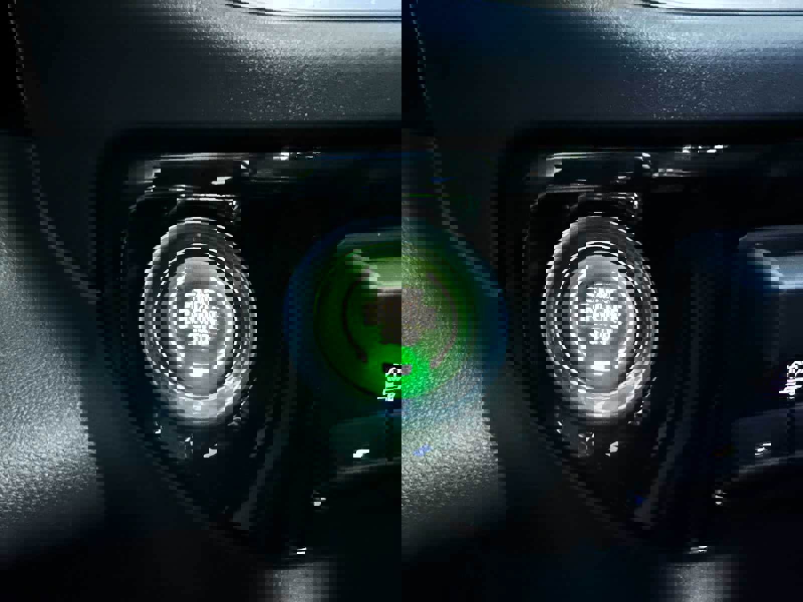 New 2026 GMC Sierra 2500 SLT w/ SLT Convenience Package image 34