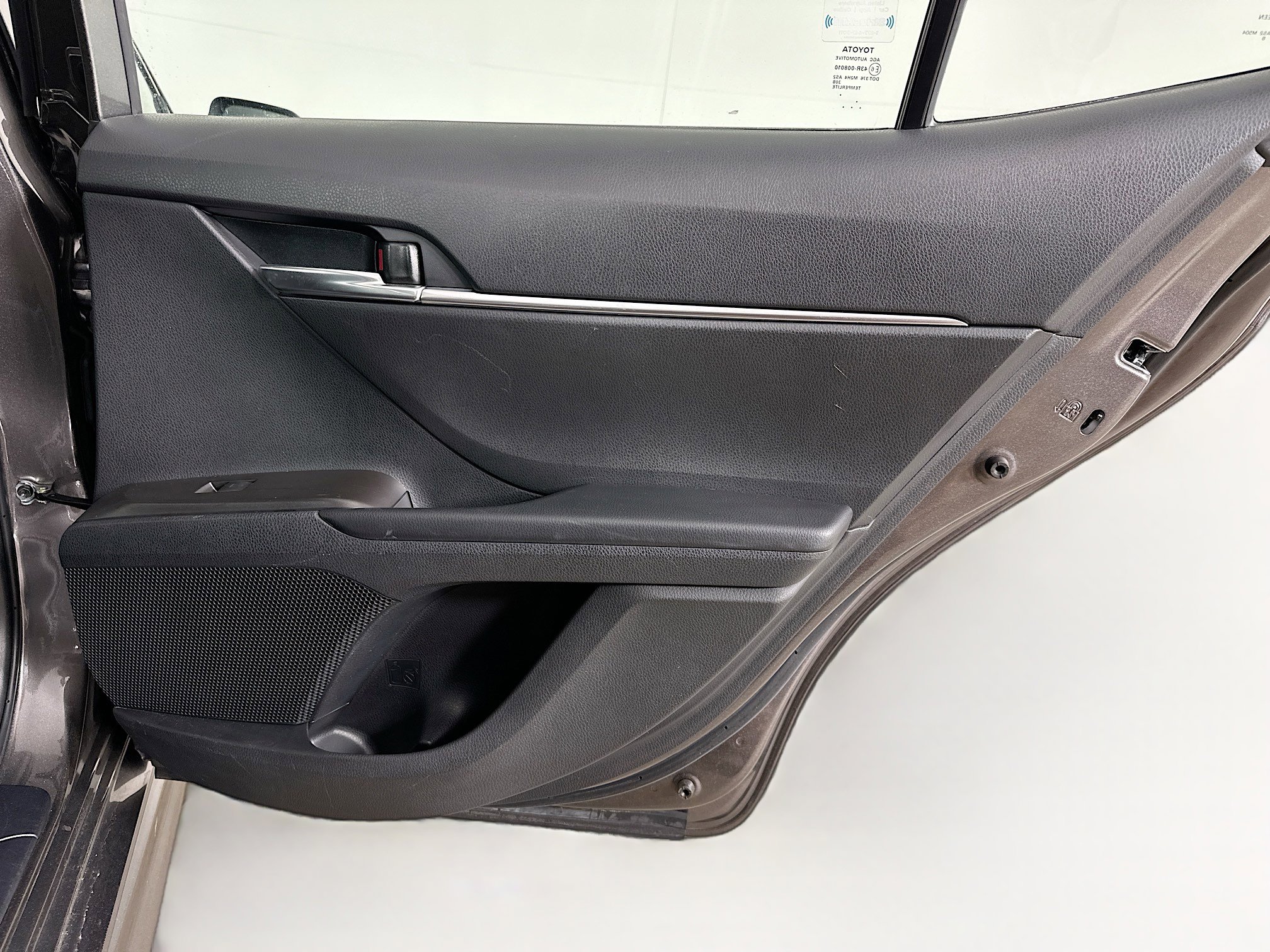 Used 2024 Toyota Camry SE image 28