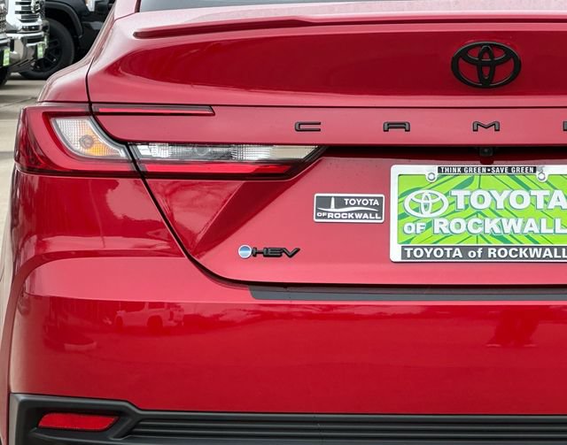 Used 2026 Toyota Camry SE w/ Convenience Package FWD image 5