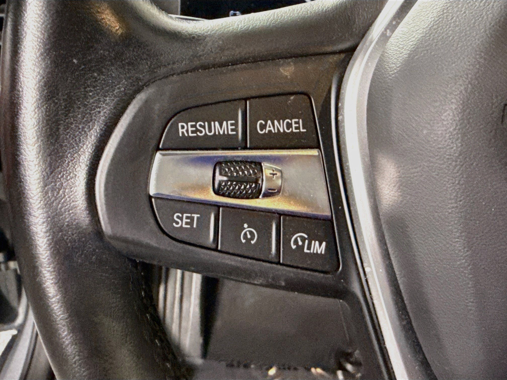 Used 2023 BMW i4 eDrive40 w/ Premium Package RWD image 14