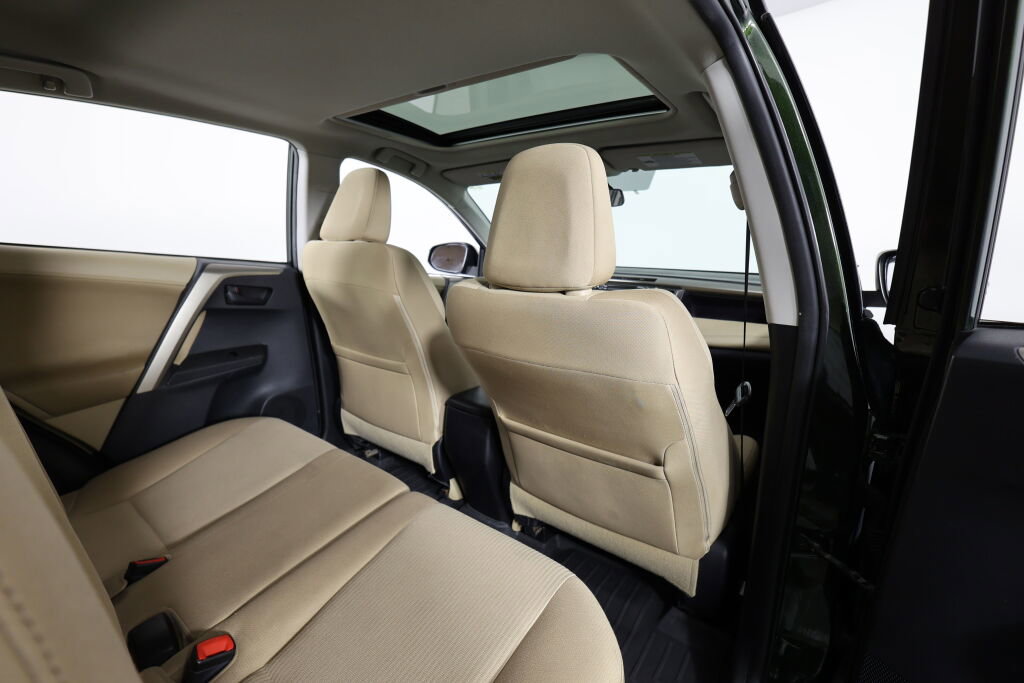 Used 2013 Toyota RAV4 XLE AWD/4WD image 19