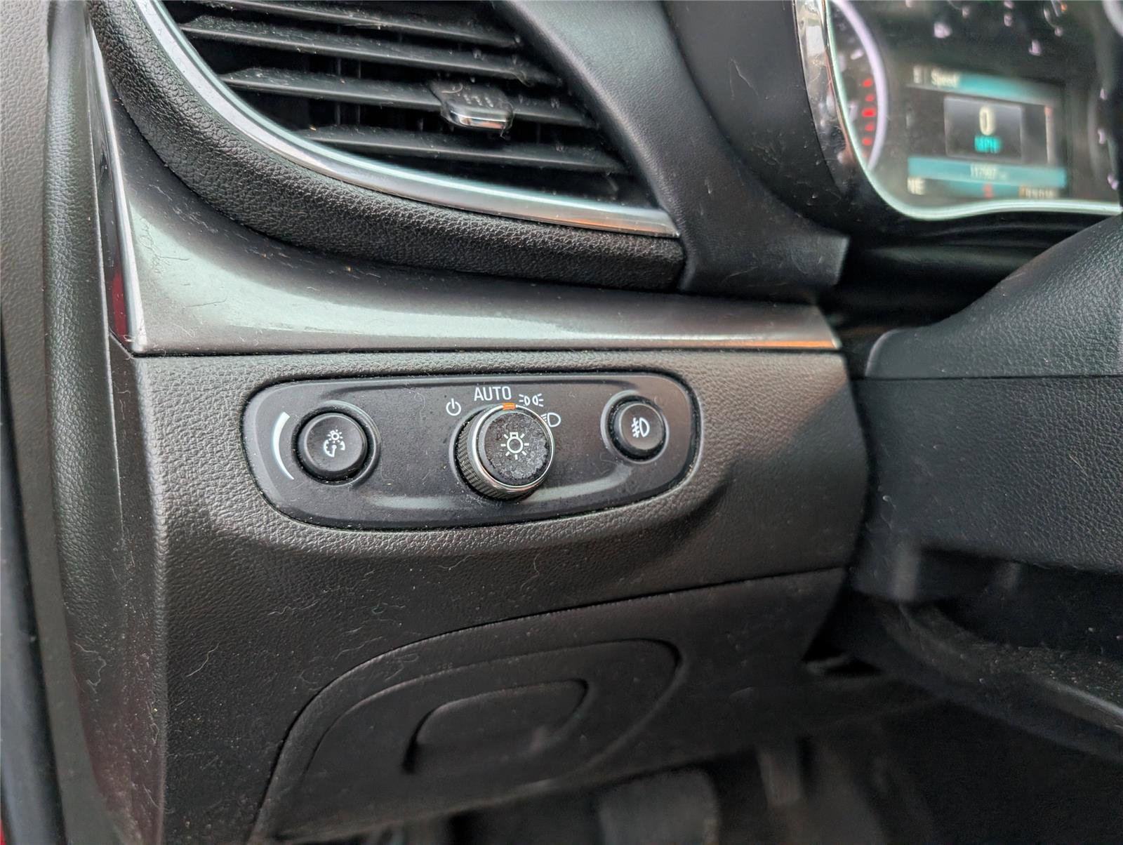 Used 2017 Buick Encore Premium FWD image 20