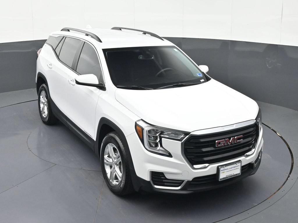 Certified 2024 GMC Terrain SLE w/ Driver Convenience Package FWD image 28