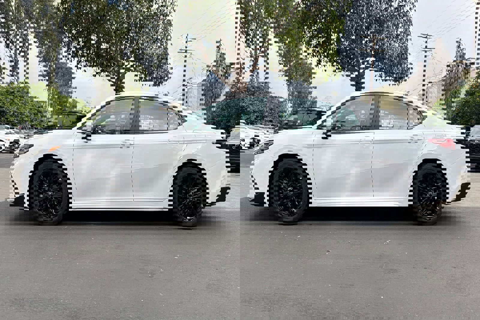 New 2026 Toyota Camry SE image 9