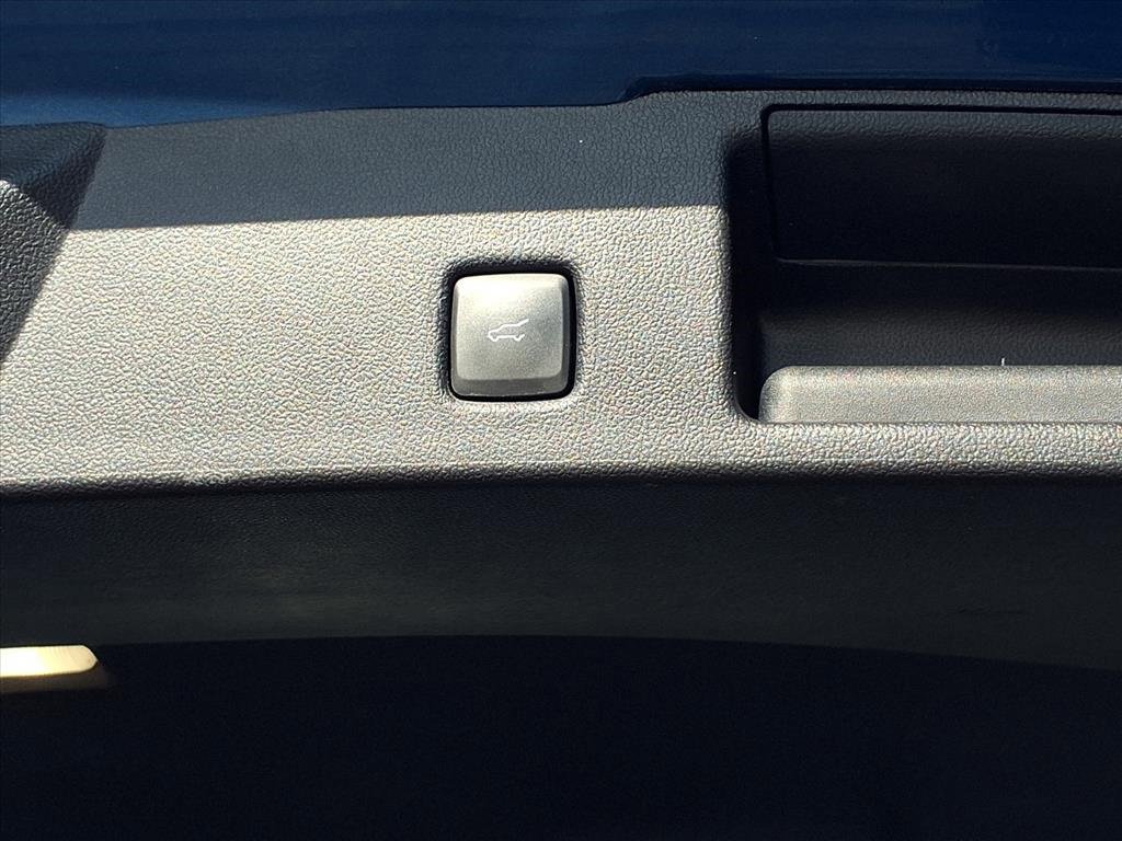 Used 2022 Ford Escape SE w/ Convenience Package image 21