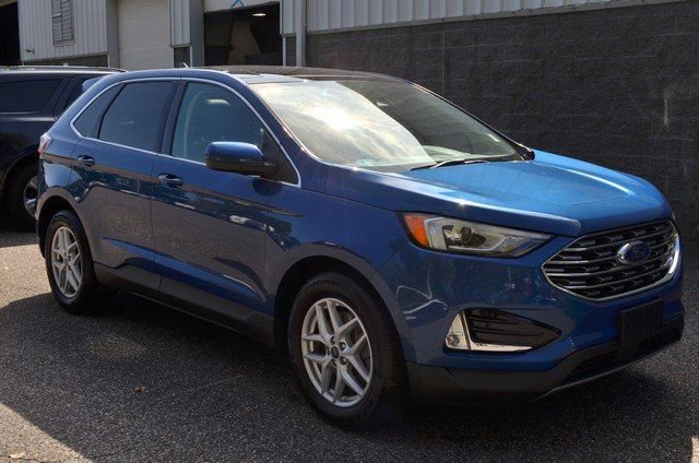 Used 2021 Ford Edge SEL w/ Convenience Package image 2