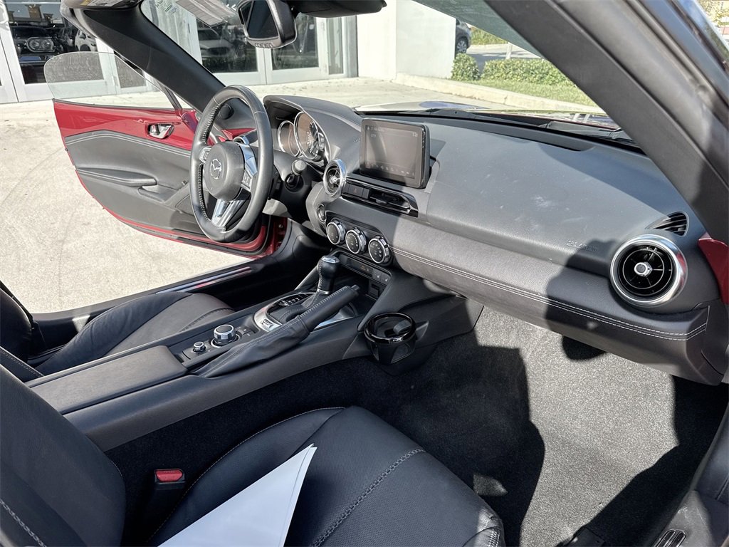 Used 2022 MAZDA MX-5 Miata Grand Touring w/ Weather Package image 36
