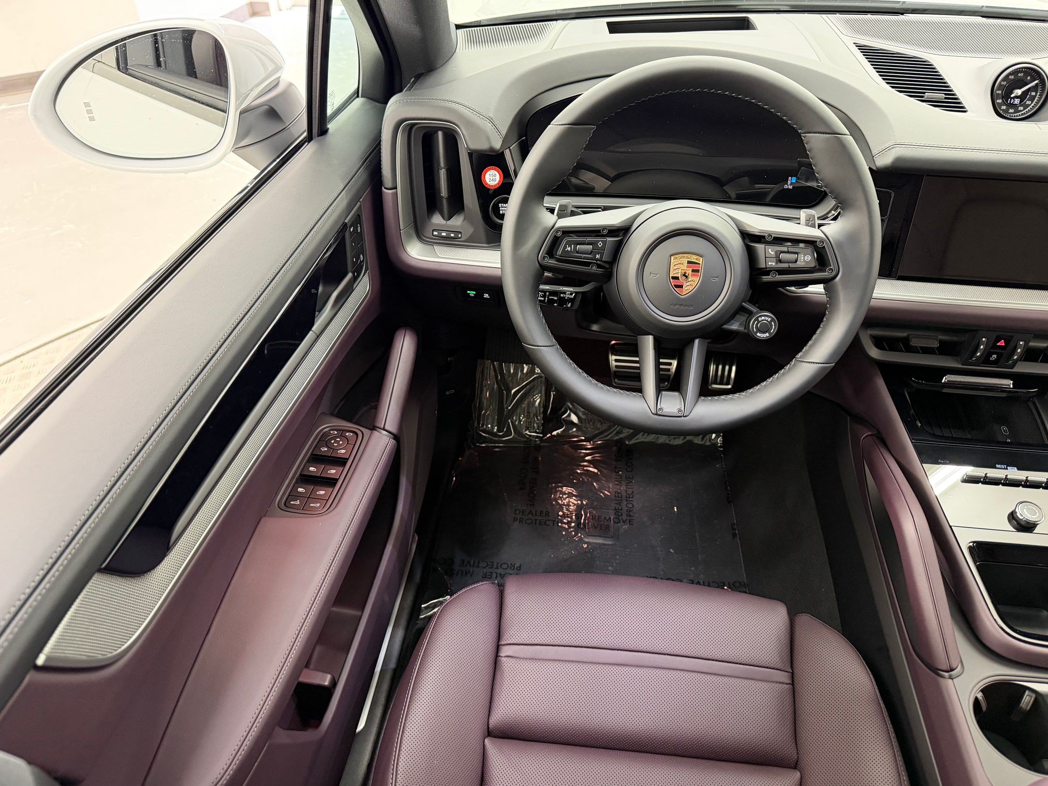 New 2026 Porsche Cayenne Coupe AWD/4WD image 27
