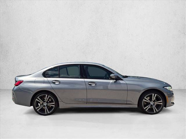 Used 2023 BMW 330i xDrive Sedan w/ Premium Package AWD/4WD image 4