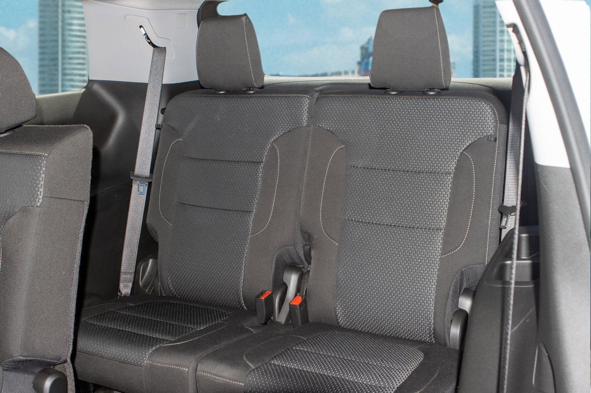 Certified 2022 GMC Acadia SLE w/ Driver Convenience Package image 9