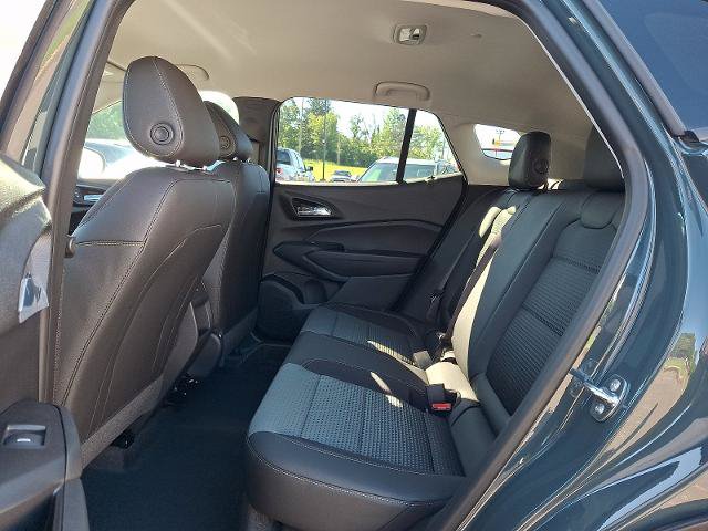 New 2026 Chevrolet Trax LT w/ Driver Confidence Package FWD image 6