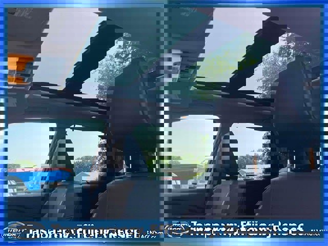 Certified 2025 Nissan Rogue SV w/ SV Premium Package image 20