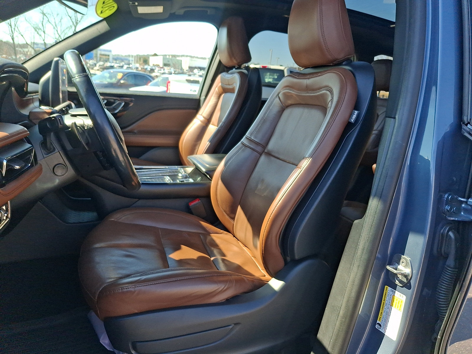 Used 2021 Lincoln Aviator Reserve w/ Equipment Group 201A AWD/4WD image 14